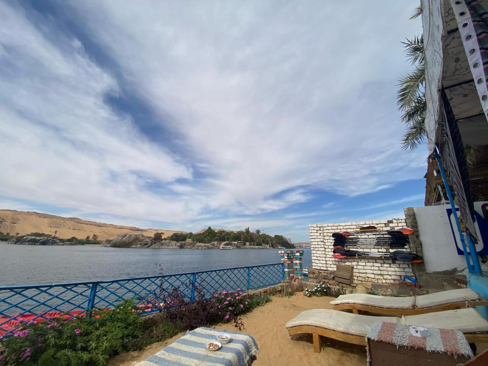 Отель Hooly Nubian Асуан Экстерьер фото